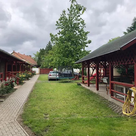 Szoke Tisza Pihenopark Apartment Nagyrev
